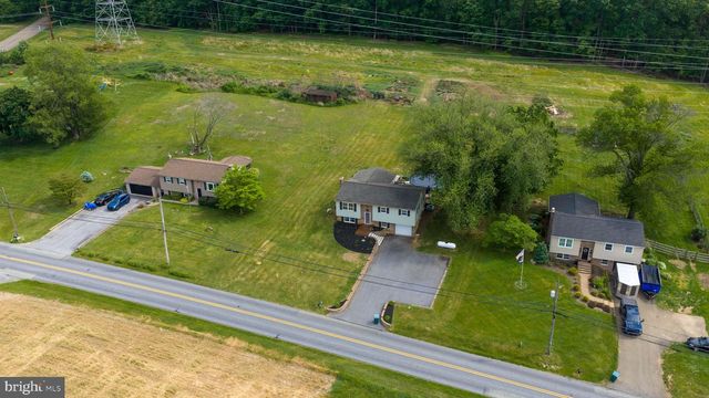 763 DEAVER RD, Quarryville, PA 17566