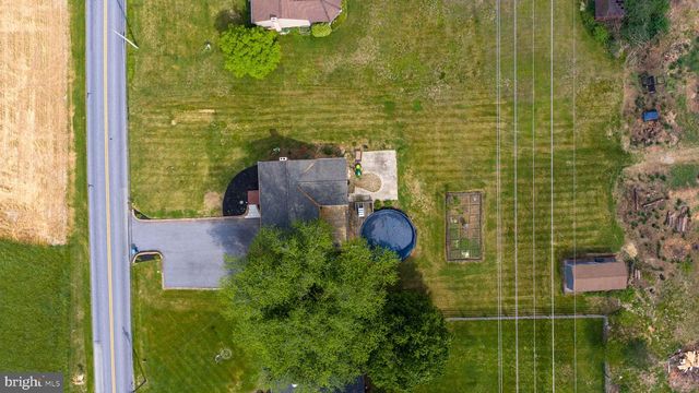 763 DEAVER RD, Quarryville, PA 17566