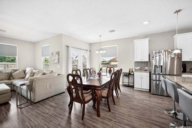 13805 Chester Knoll, San Antonio, TX 78253