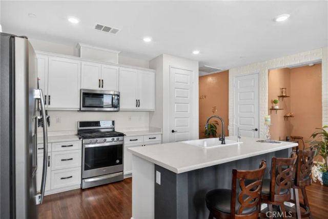 29042 Silverdale Lane, Winchester, CA 92596