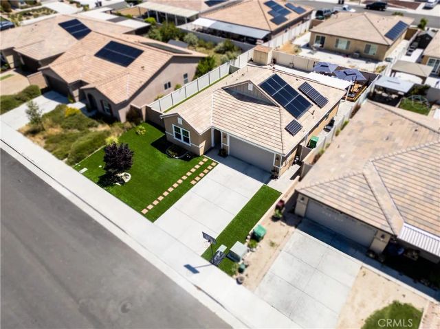 29042 Silverdale Lane, Winchester, CA 92596