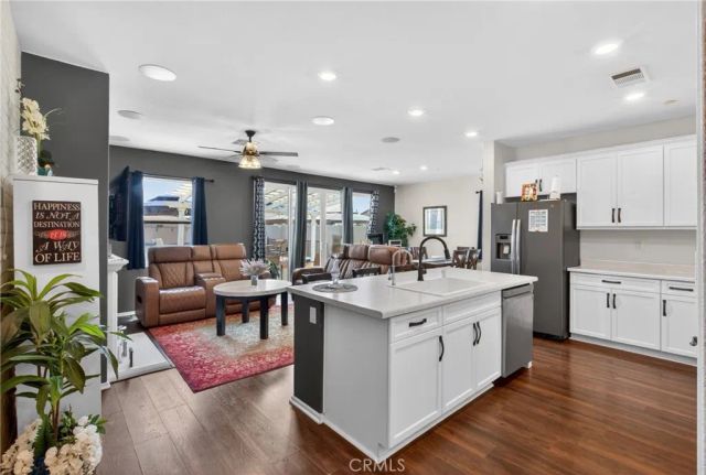 29042 Silverdale Lane, Winchester, CA 92596