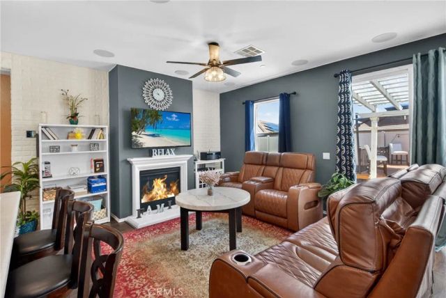 29042 Silverdale Lane, Winchester, CA 92596