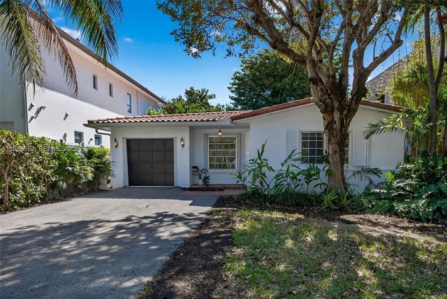 5210 SW 72nd St, Miami, FL 33155