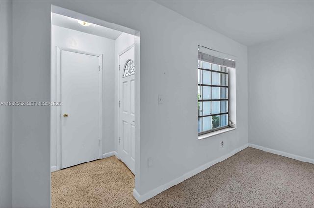 5210 SW 72nd St, Miami, FL 33155