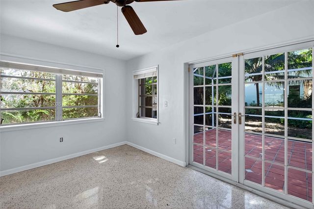 5210 SW 72nd St, Miami, FL 33155