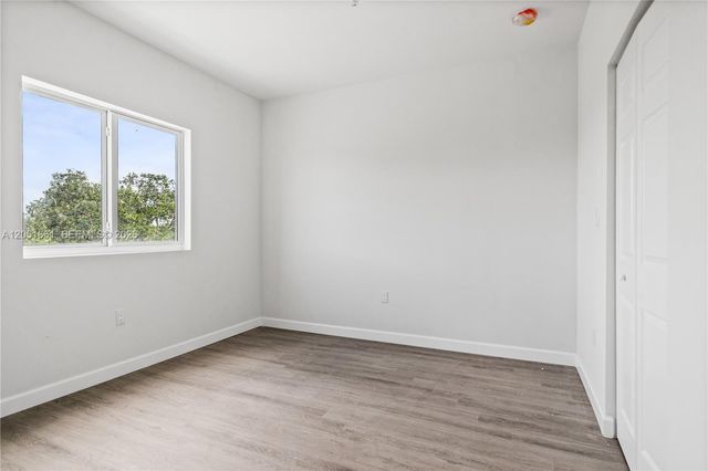 2311 NW 22nd Ave 202, Miami, FL 33142
