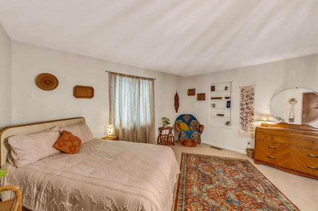 6155 Sunrise Avenue, Portage, IN 46368