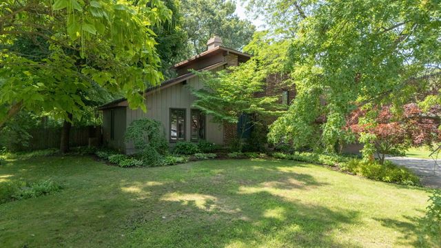 6155 Sunrise Avenue, Portage, IN 46368