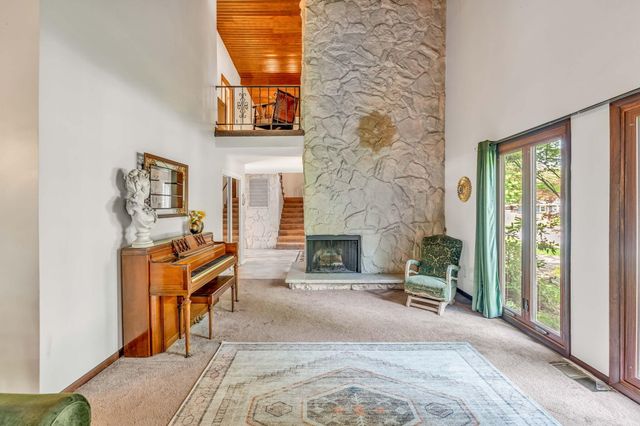 6155 Sunrise Avenue, Portage, IN 46368