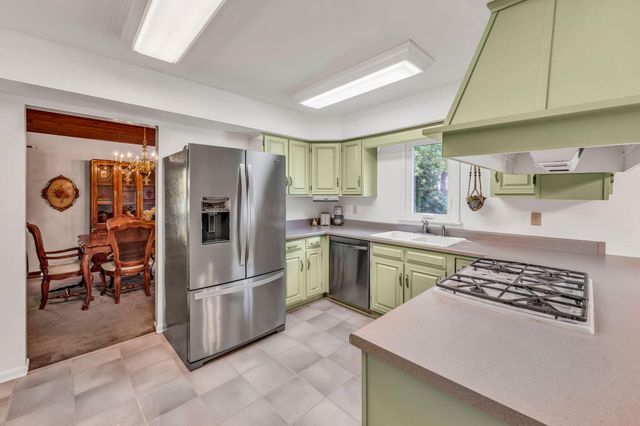 6155 Sunrise Avenue, Portage, IN 46368