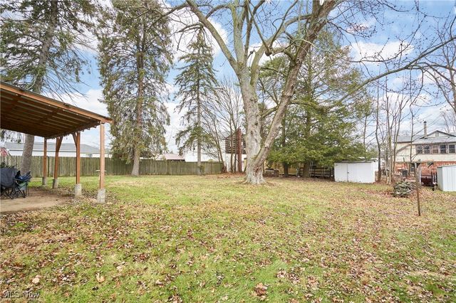 479 Junior Avenue, Akron, OH 44312