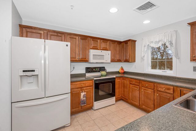 59 Cluff Rd Unit 41, Salem, NH 03079