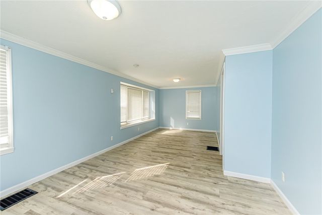 71 Sunset Street, Rochester, NY 14606