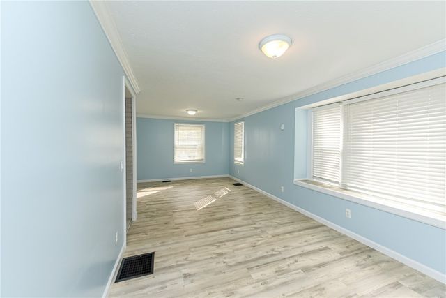 71 Sunset Street, Rochester, NY 14606