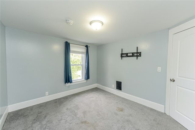 71 Sunset Street, Rochester, NY 14606