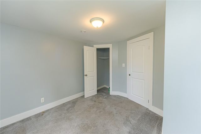 71 Sunset Street, Rochester, NY 14606