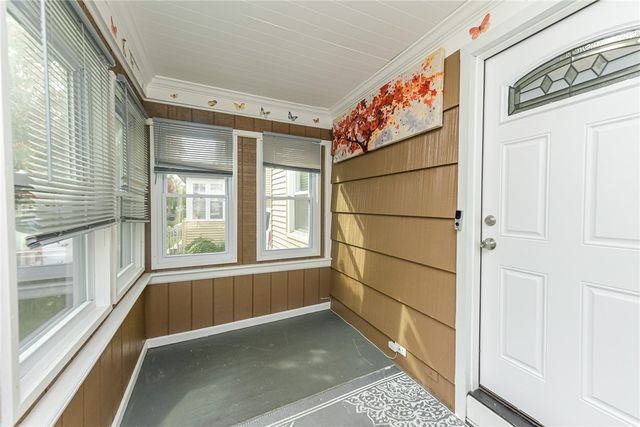 71 Sunset Street, Rochester, NY 14606