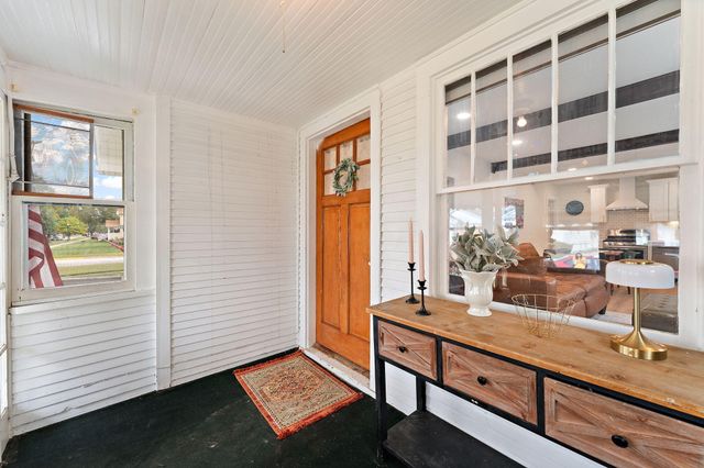 7509 Jackson Avenue, Hammond, IN 46324