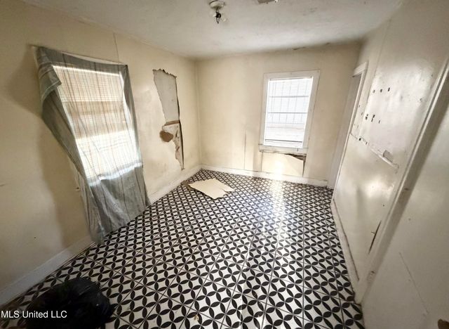 4210 Chennault Avenue, Jackson, MS 39209