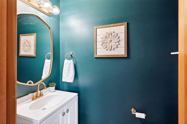 2846 Big Bluestem Parkway, Fitchburg, WI 53711