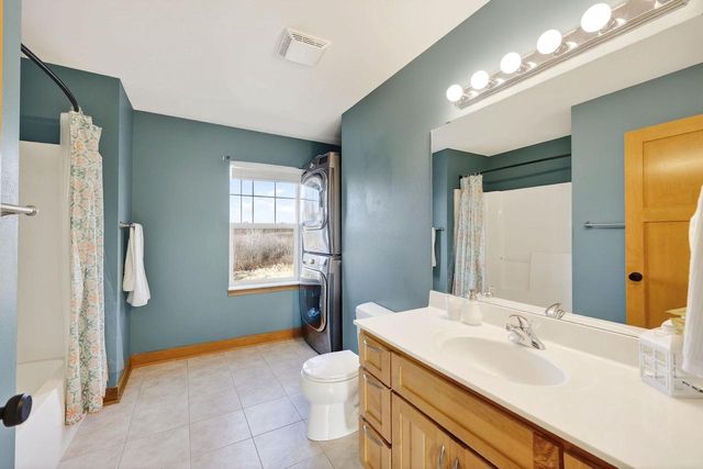 2846 Big Bluestem Parkway, Fitchburg, WI 53711