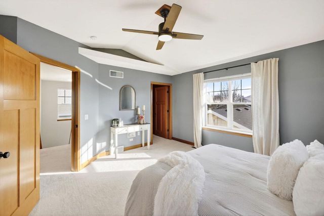 2846 Big Bluestem Parkway, Fitchburg, WI 53711