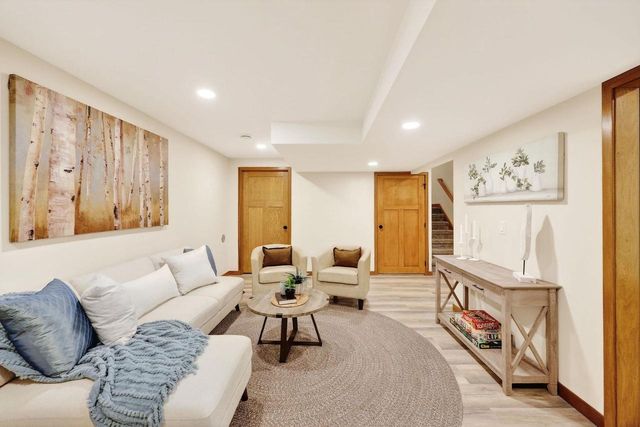 2846 Big Bluestem Parkway, Fitchburg, WI 53711