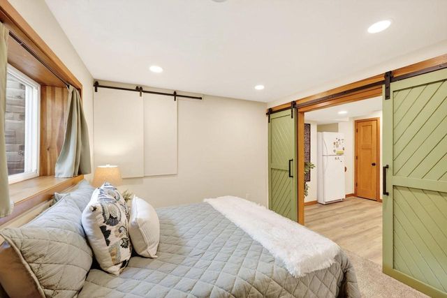 2846 Big Bluestem Parkway, Fitchburg, WI 53711