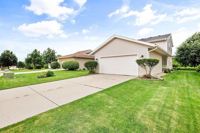 2846 Big Bluestem Parkway, Fitchburg, WI 53711