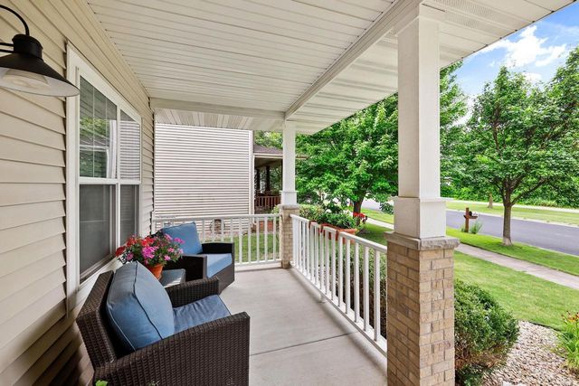 2846 Big Bluestem Parkway, Fitchburg, WI 53711