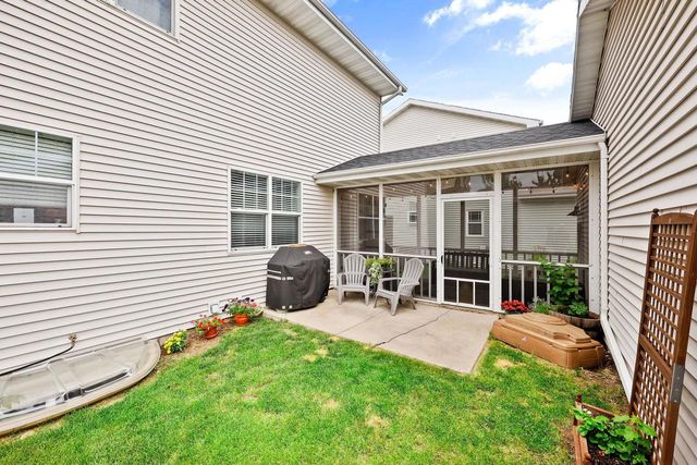 2846 Big Bluestem Parkway, Fitchburg, WI 53711