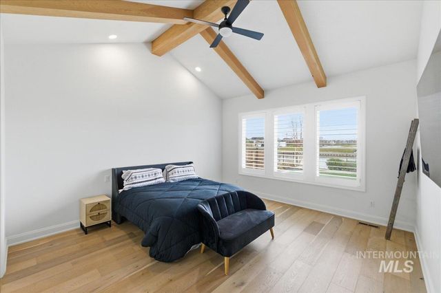 7896 Deerfawn Ln, Eagle, ID 83616