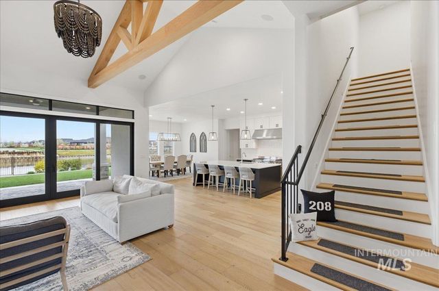 7896 Deerfawn Ln, Eagle, ID 83616