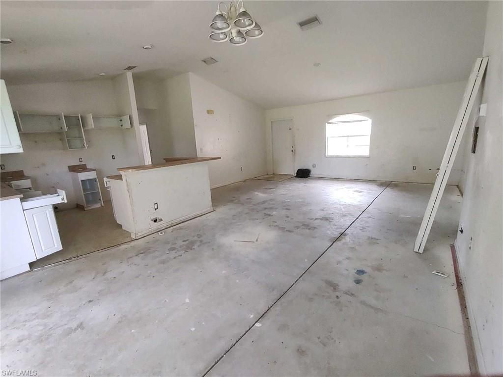 3125 74th ST W, LEHIGH ACRES, FL 33971 — photo 2