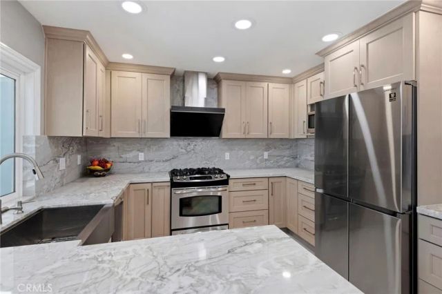 23502 White Dove Drive, Lake Forest, CA 92630