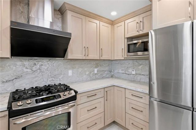 23502 White Dove Drive, Lake Forest, CA 92630