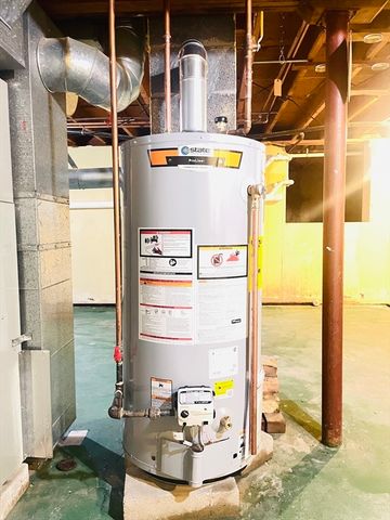 158 Slocum Rd, Dartmouth, MA 02747