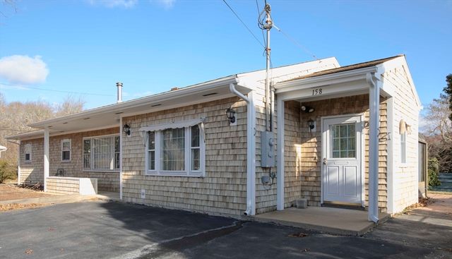 158 Slocum Rd, Dartmouth, MA 02747