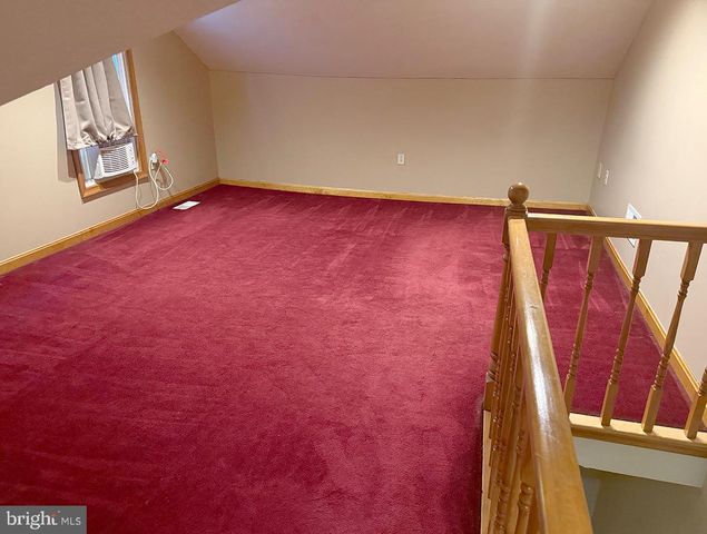 233 N 5TH ST, Newport, PA 17074