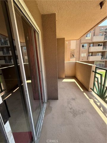 450 E 4th Street 207, Santa Ana, CA 92701