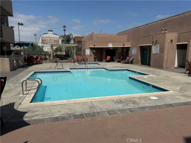 450 E 4th Street 207, Santa Ana, CA 92701