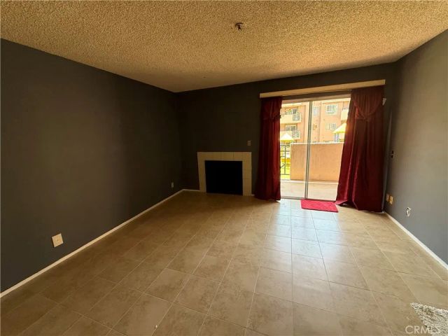 450 E 4th Street 207, Santa Ana, CA 92701
