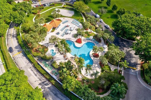 3300 NE 192nd Street Ph11, Aventura, FL 33180