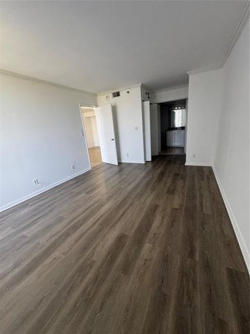 3300 NE 192nd Street Ph11, Aventura, FL 33180