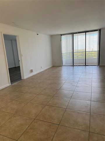 3300 NE 192nd Street Ph11, Aventura, FL 33180