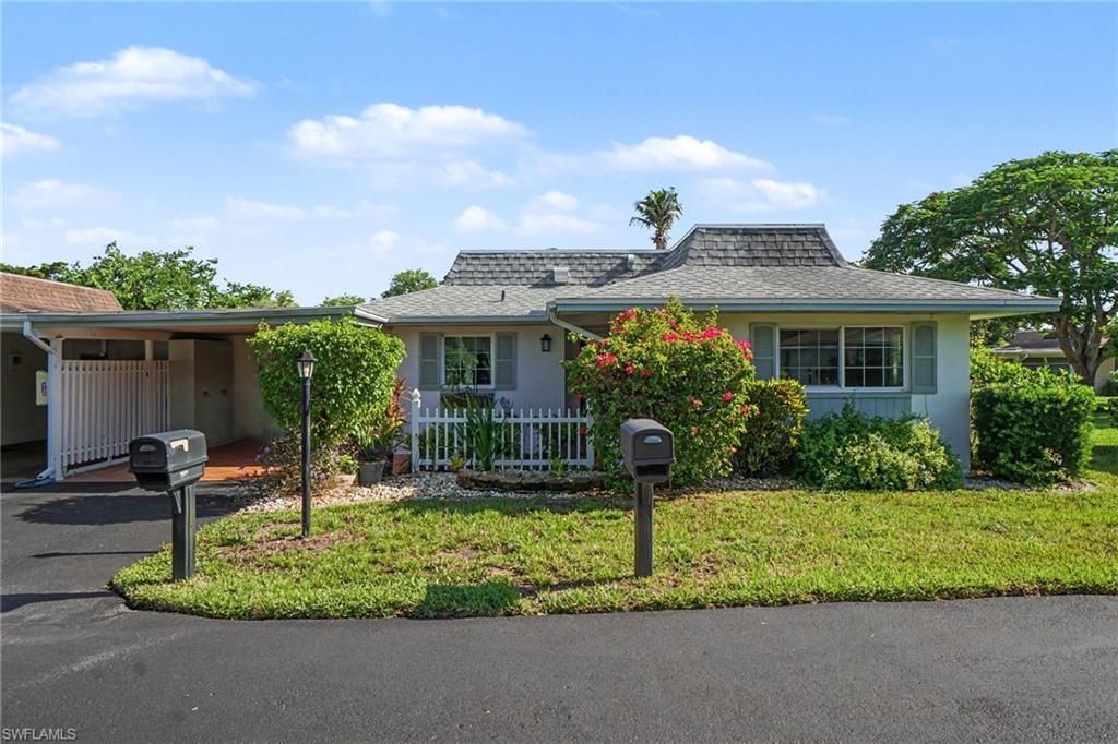 856 Pangola DR, NORTH FORT MYERS, FL 33903 — photo 3