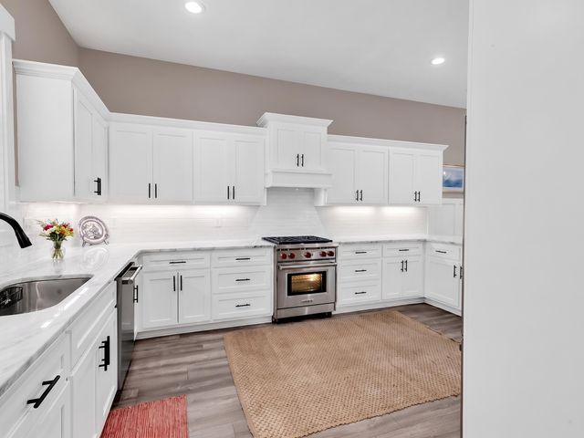 50 Comfort Ln., Pawleys Island, SC 29585