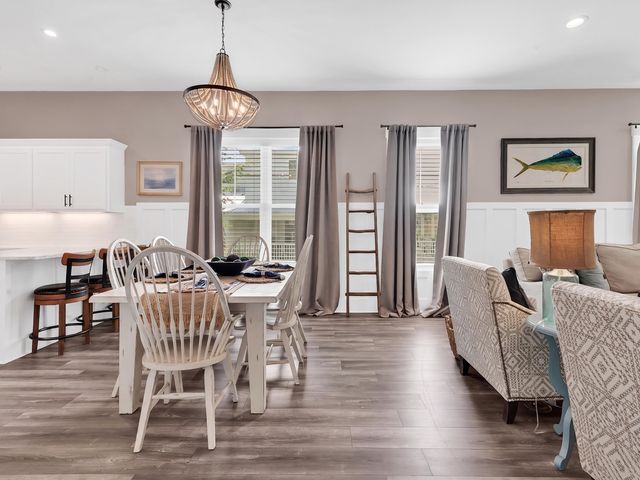 50 Comfort Ln., Pawleys Island, SC 29585