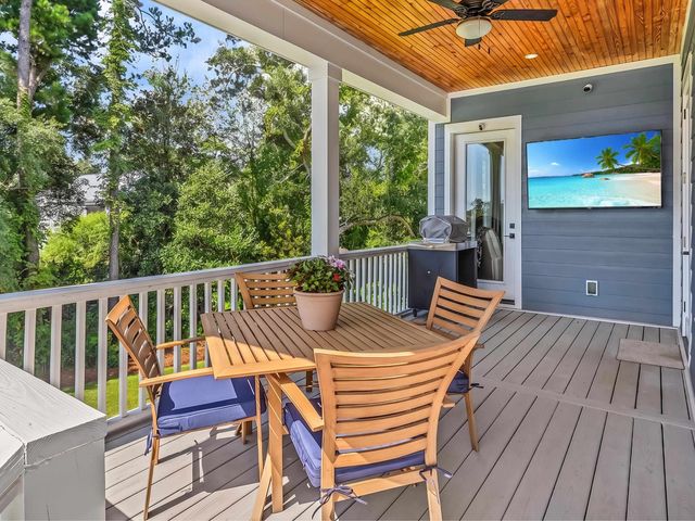 50 Comfort Ln., Pawleys Island, SC 29585